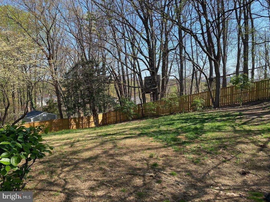809 N Ashton Street - Photo 39