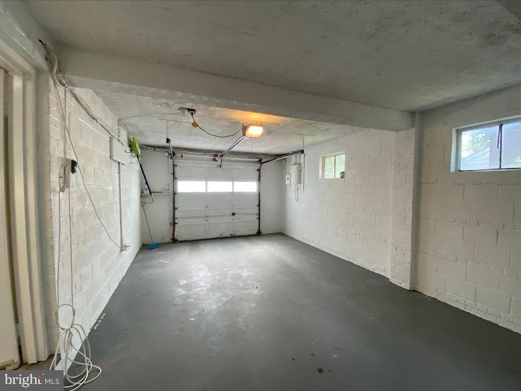 809 N Ashton Street - Photo 36