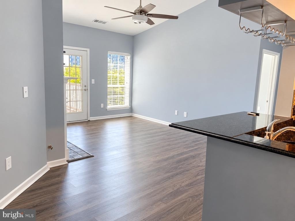 4550 Strutfield Lane - Photo 9
