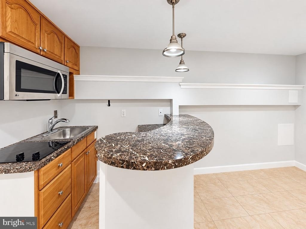 1525 King Street - Photo 4