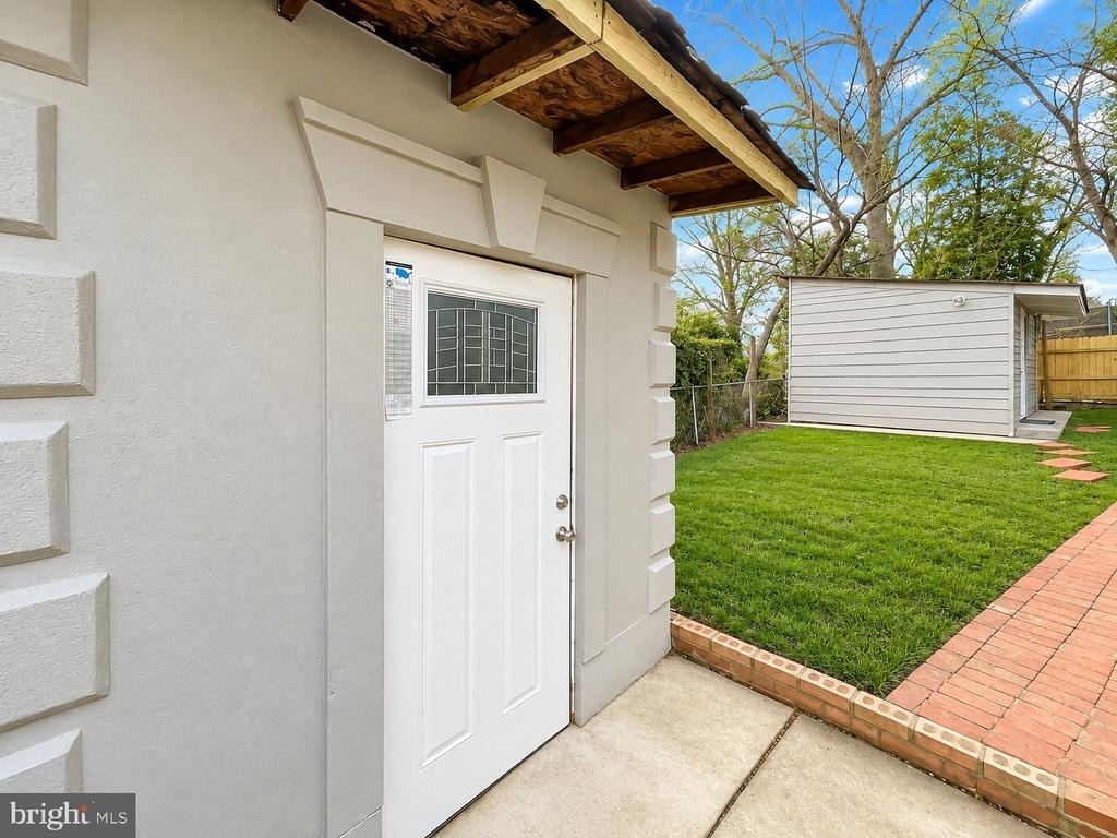 5004 12th Street S - Photo 26