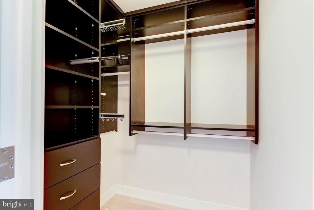 1111 19th Street N - Photo 16