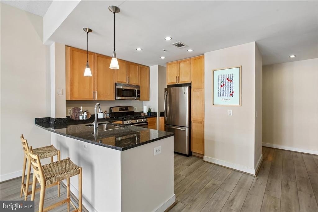 820 N Pollard Street - Photo 5