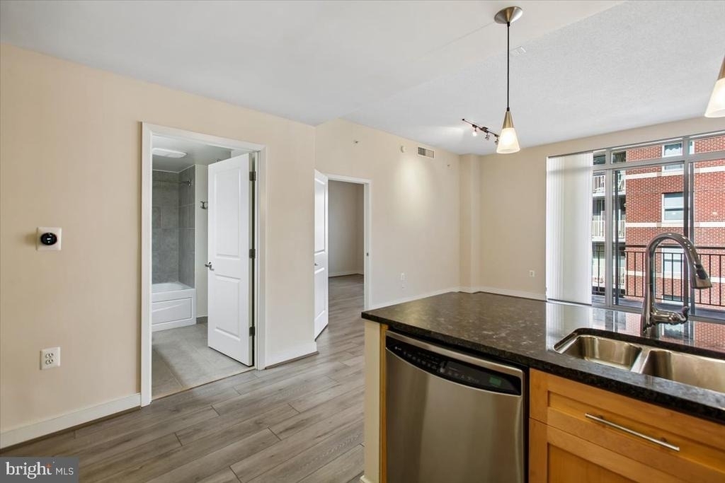 820 N Pollard Street - Photo 16