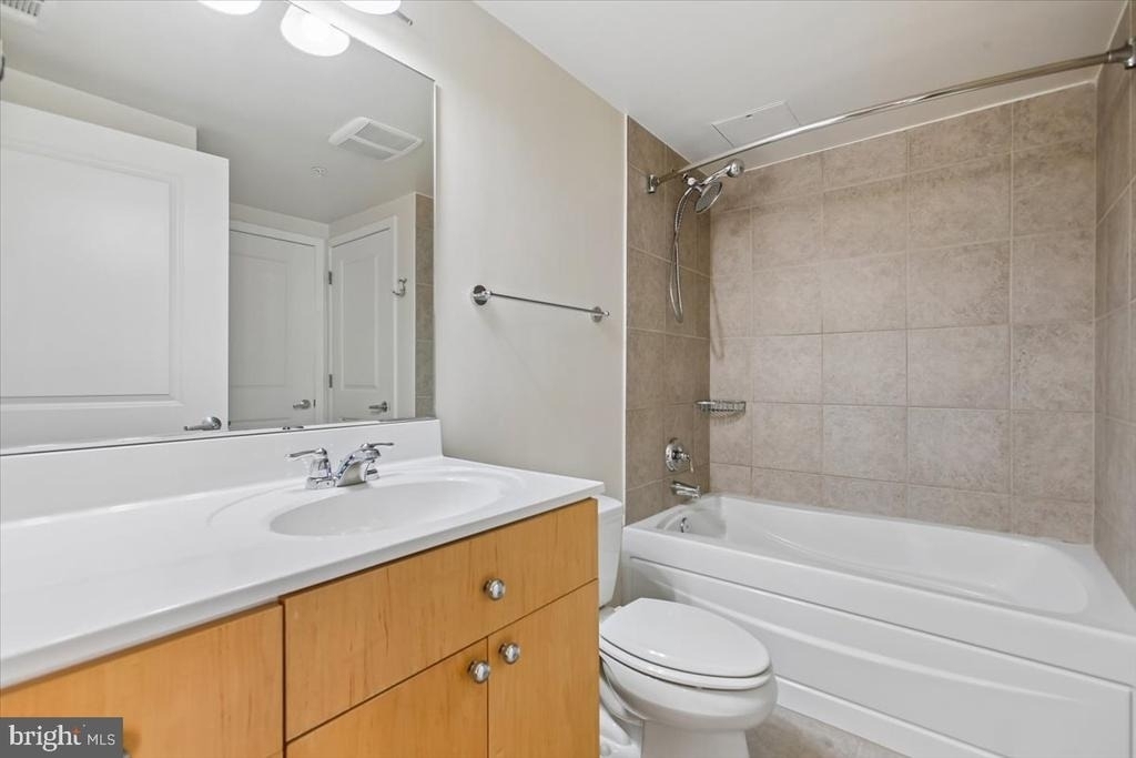 820 N Pollard Street - Photo 17