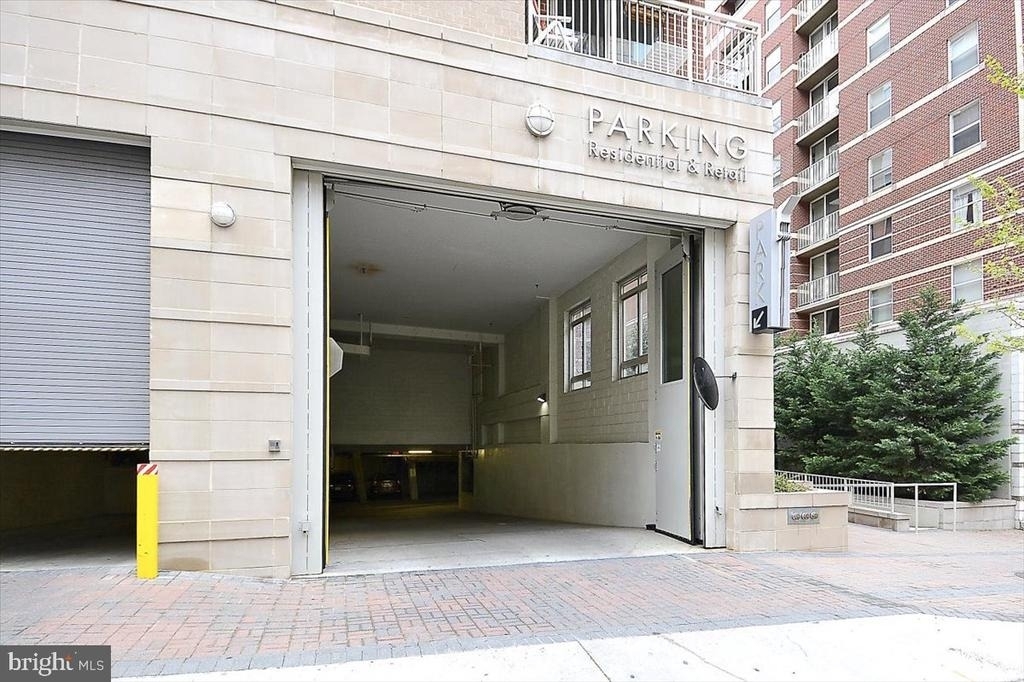 820 N Pollard Street - Photo 28