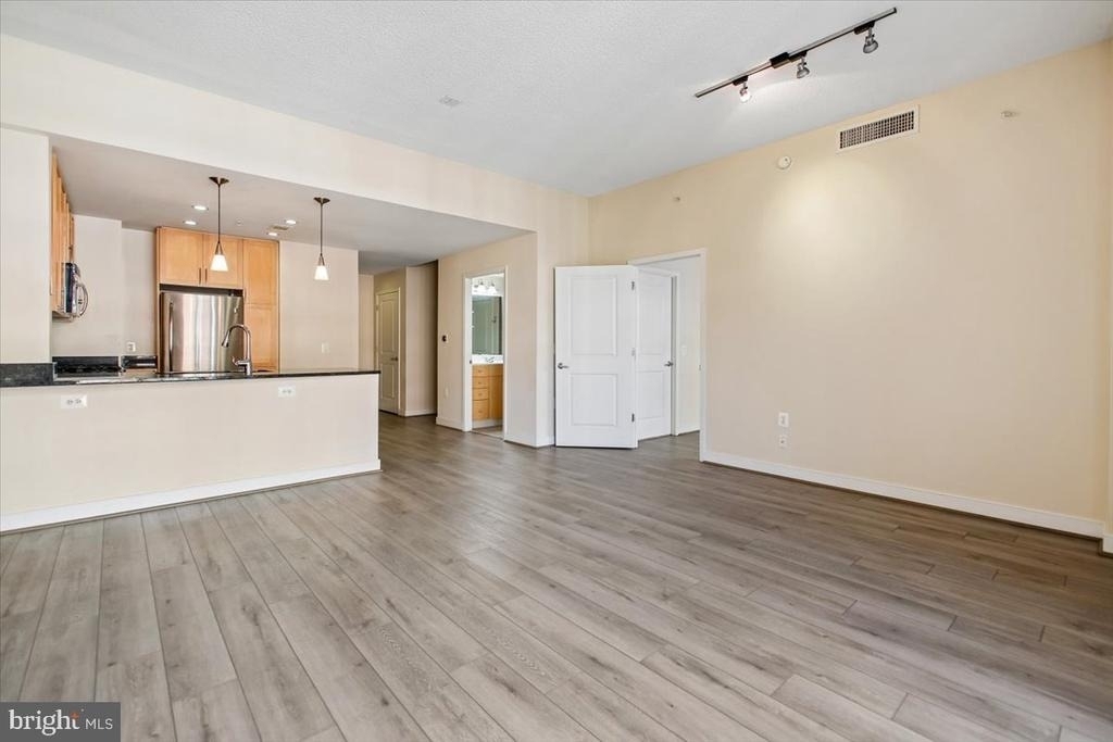 820 N Pollard Street - Photo 12