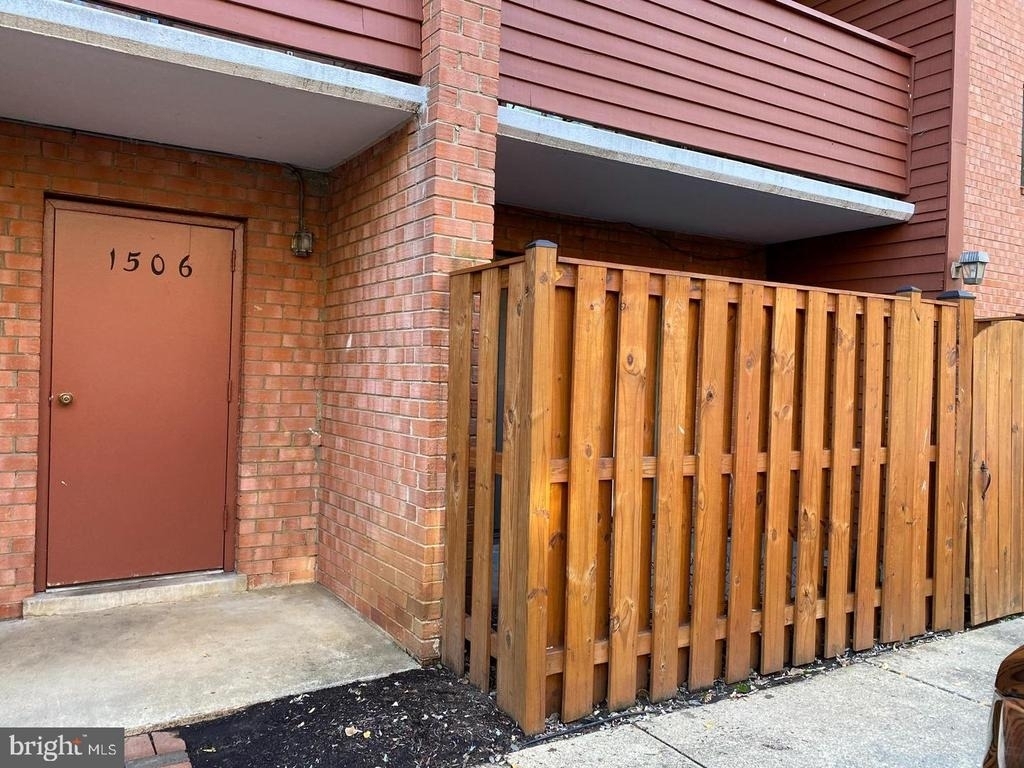 1506 S George Mason Drive - Photo 20