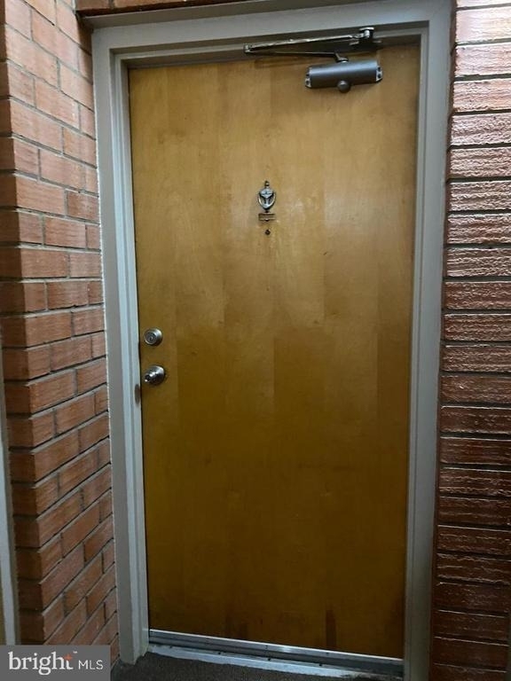 1506 S George Mason Drive - Photo 5