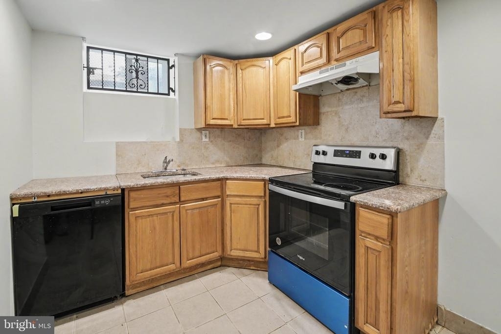 1929 N 9th Street - Photo 8