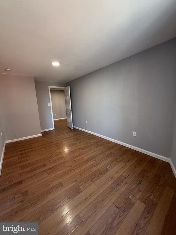 4650 Paul Street - Photo 6
