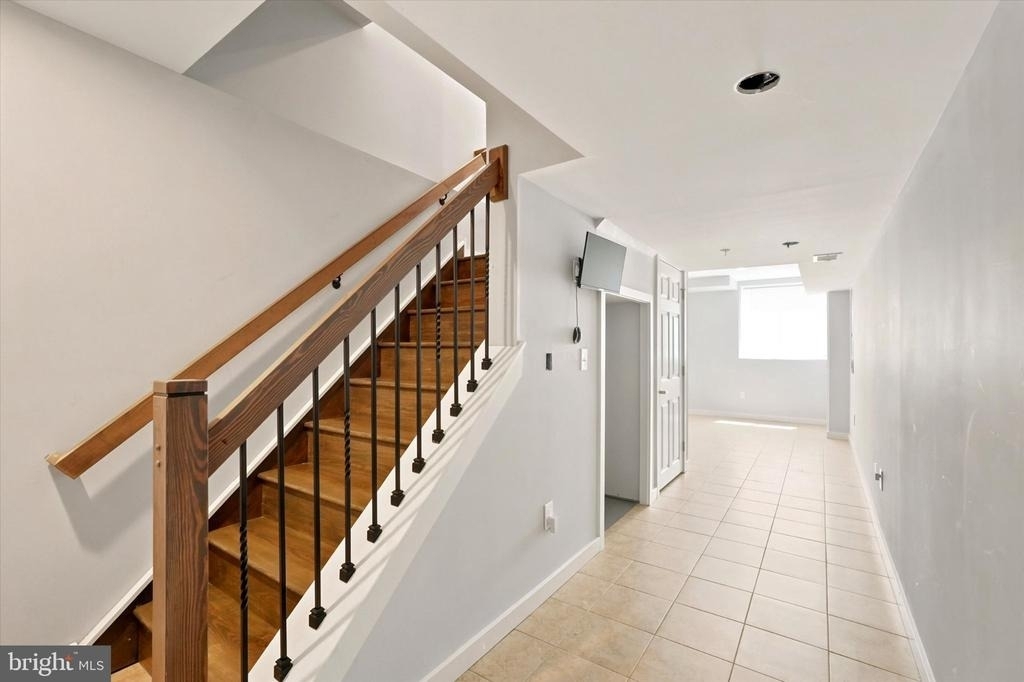 2044 N Fifth Street - Photo 16