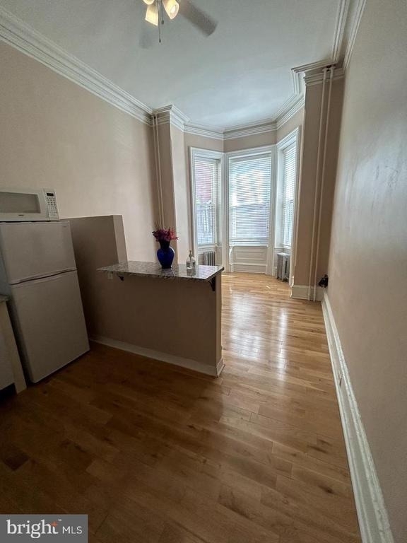 152 N 21st Street - Photo 2
