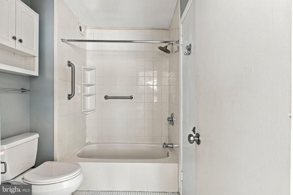 7601 Crittenden Street - Photo 17