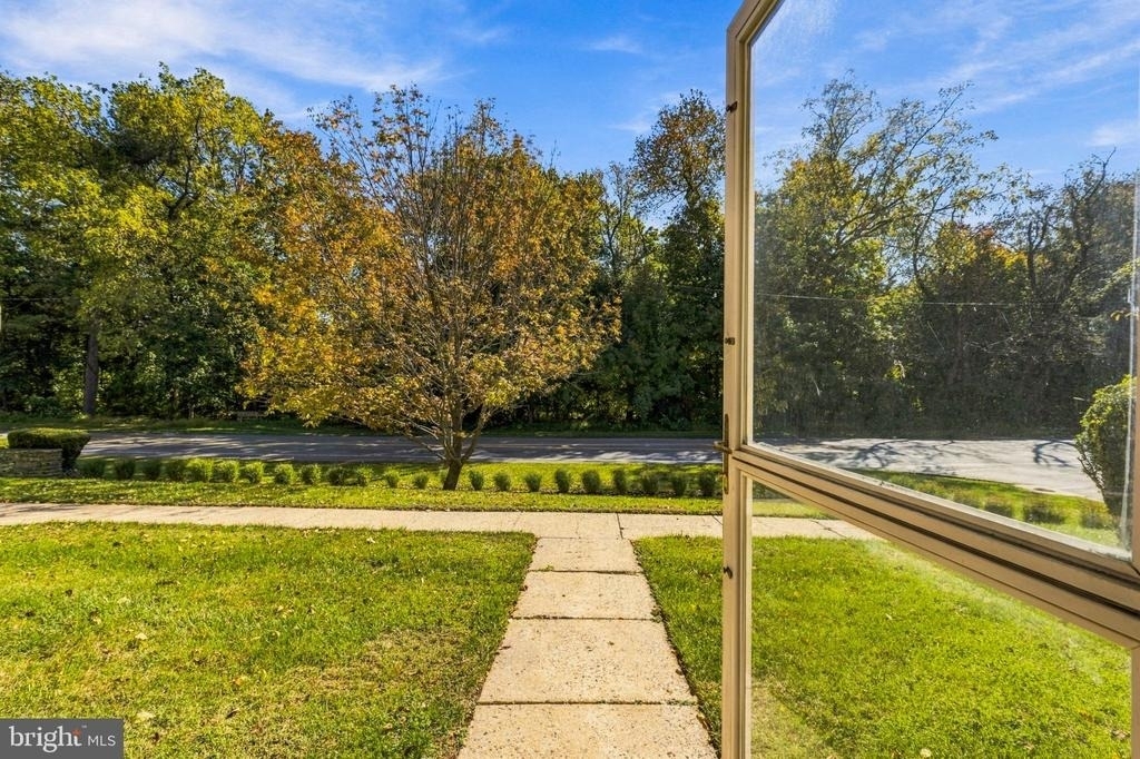 7601 Crittenden Street - Photo 26