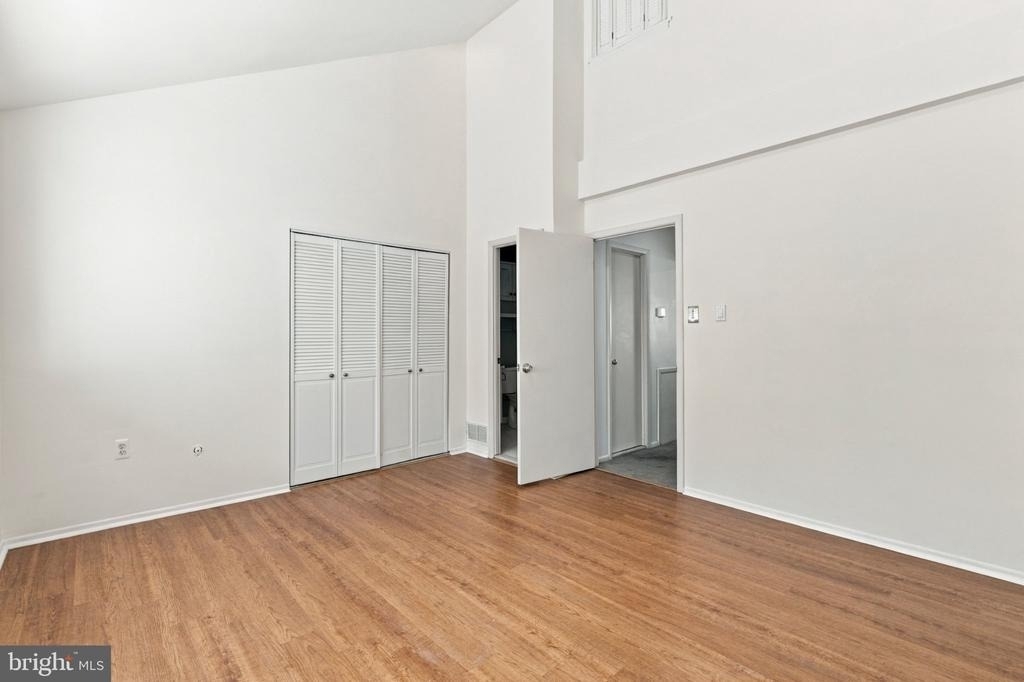 7601 Crittenden Street - Photo 7