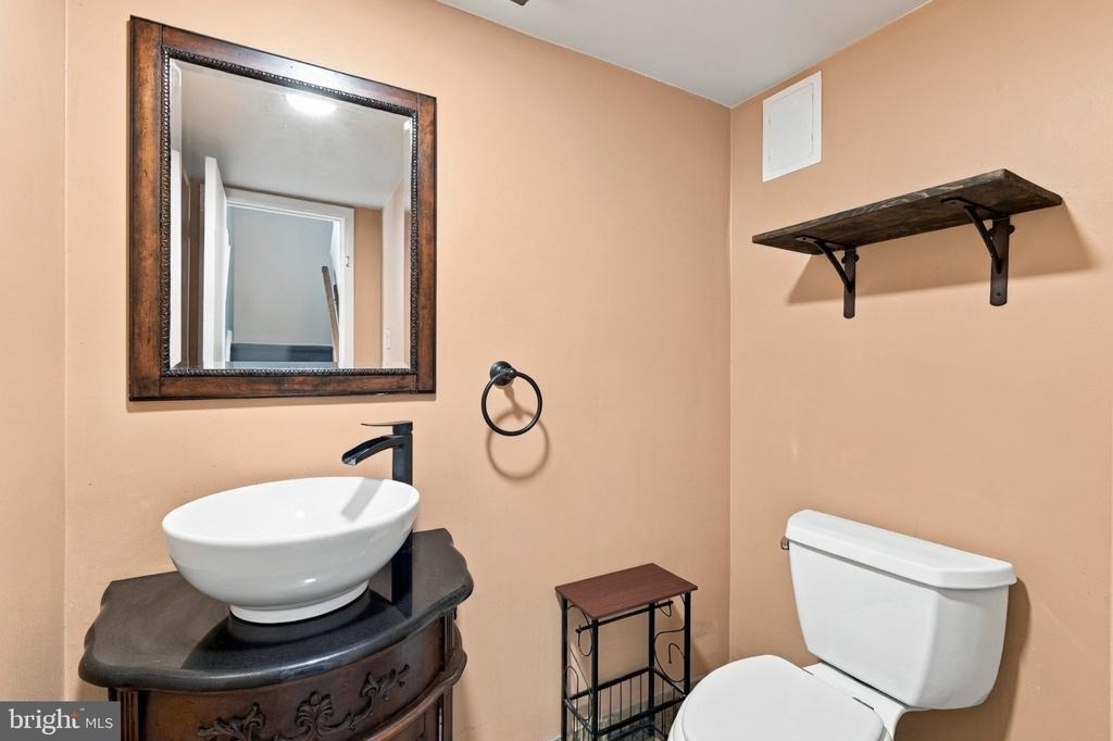 7601 Crittenden Street - Photo 9