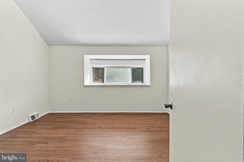 7601 Crittenden Street - Photo 16