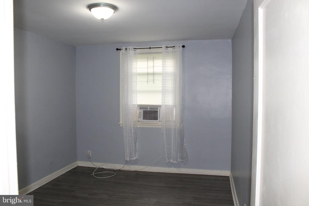 565 E Tabor Road - Photo 8