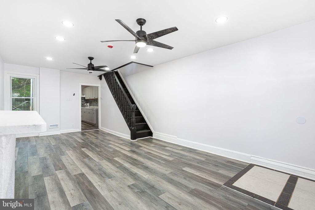 3856 Folsom Street - Photo 2