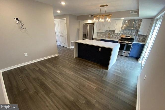765 N Uber Street - Photo 2
