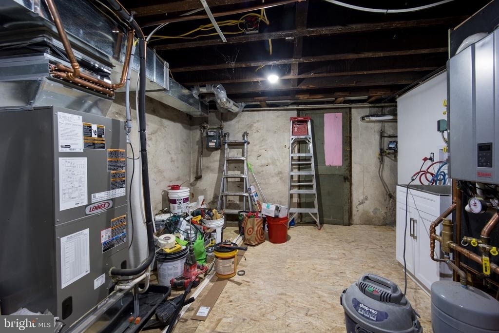 439 Dupont Street - Photo 28