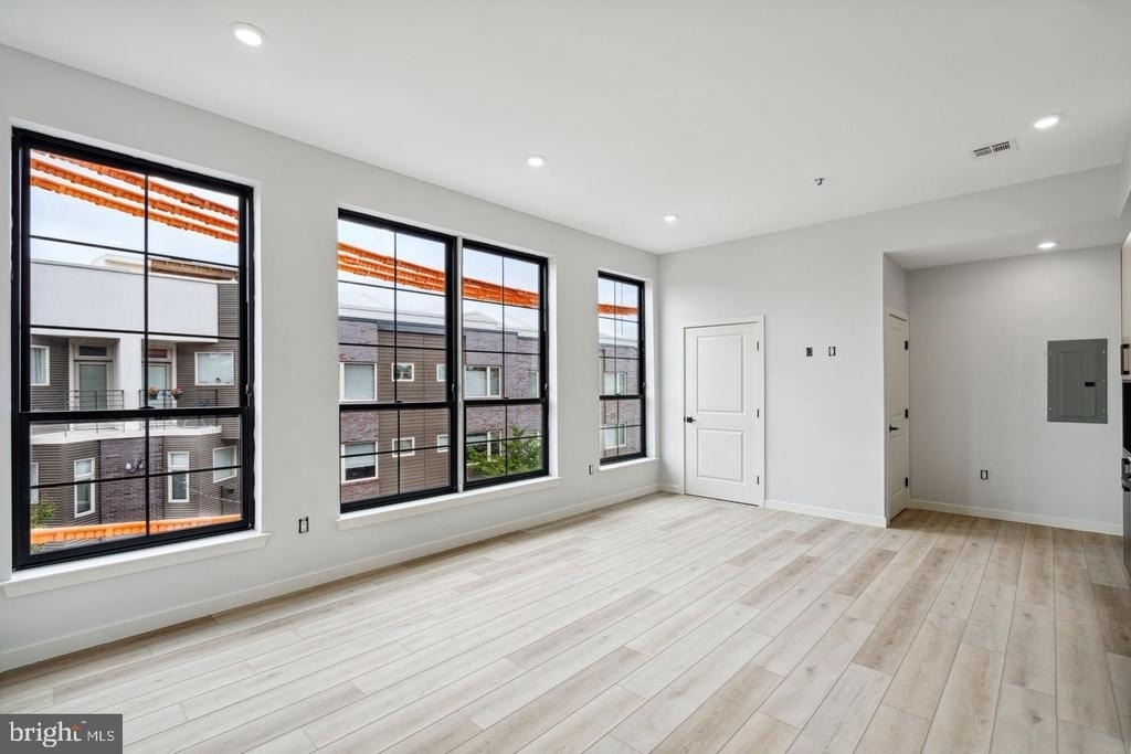 1112-16 E Berks Street - Photo 6