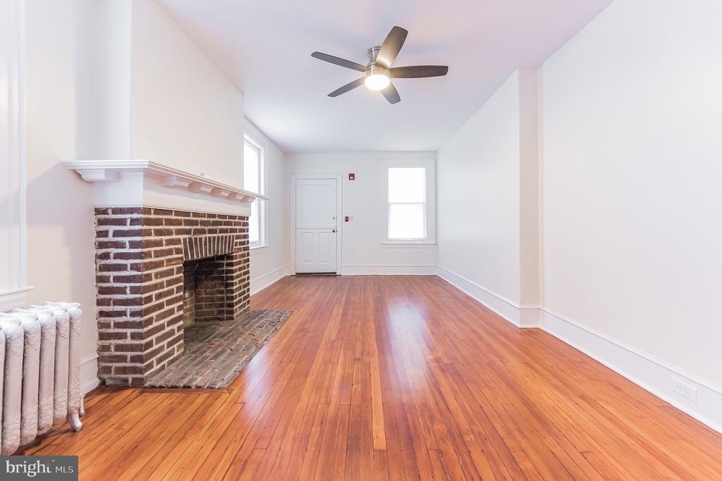 5218 Greene Street - Photo 4