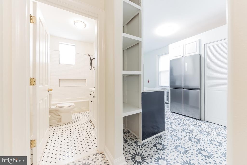 5218 Greene Street - Photo 6