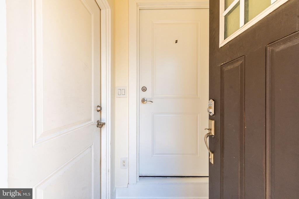 1139 Clay Street - Photo 6