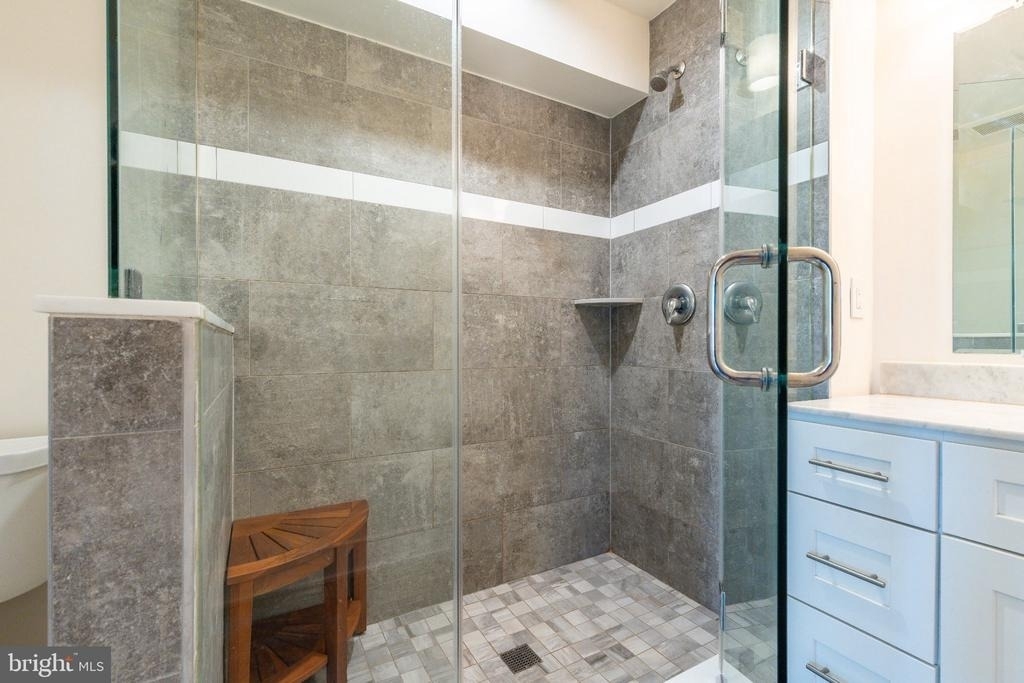 1139 Clay Street - Photo 23