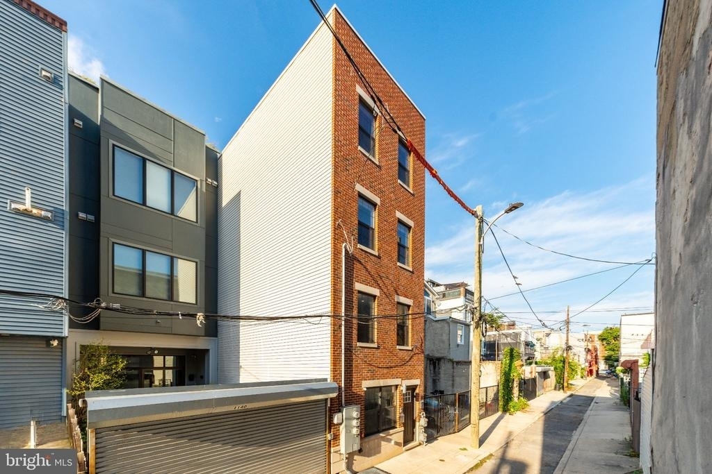 1139 Clay Street - Photo 33
