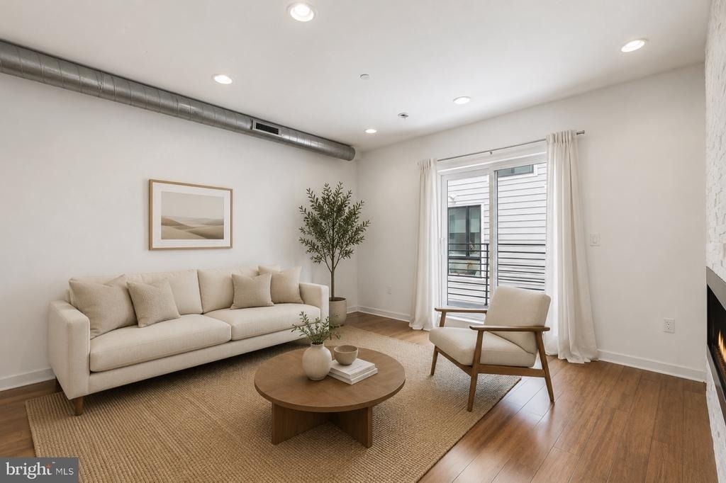 1817 Wylie Street - Photo 4