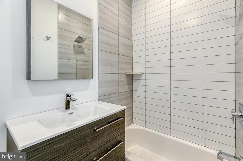 1506 N 8th Street - Photo 1