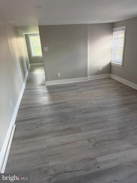 2020 E Madison Street - Photo 2