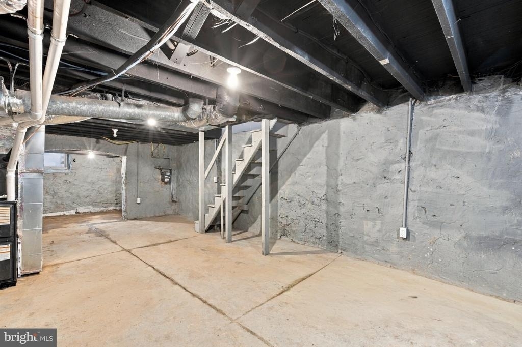 2547 Bonaffon Street - Photo 26