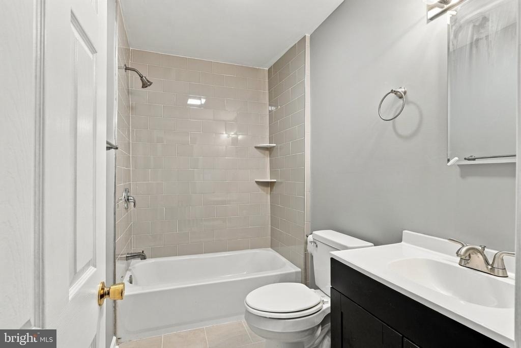 2547 Bonaffon Street - Photo 23