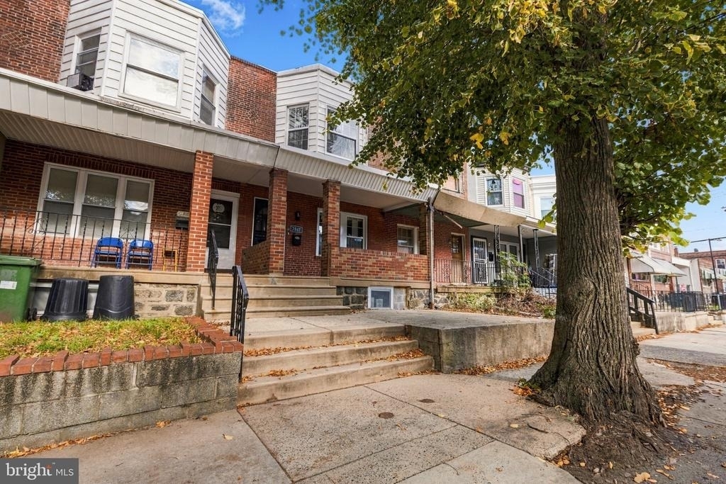 2547 Bonaffon Street - Photo 32