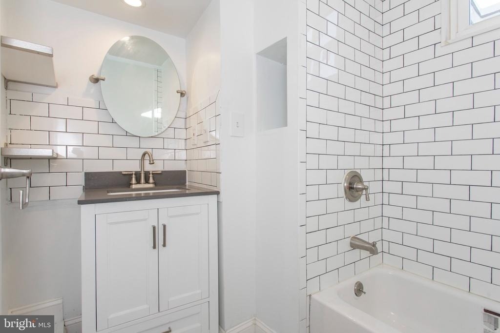 2832 Miller Street - Photo 18