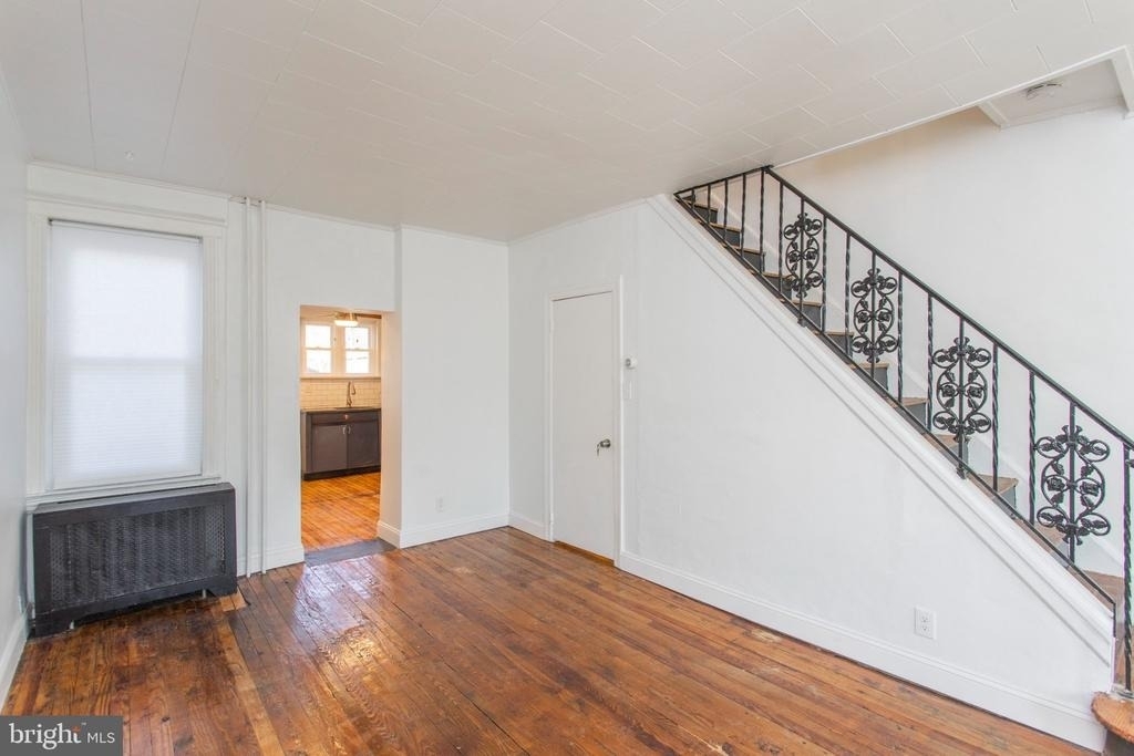 2832 Miller Street - Photo 6