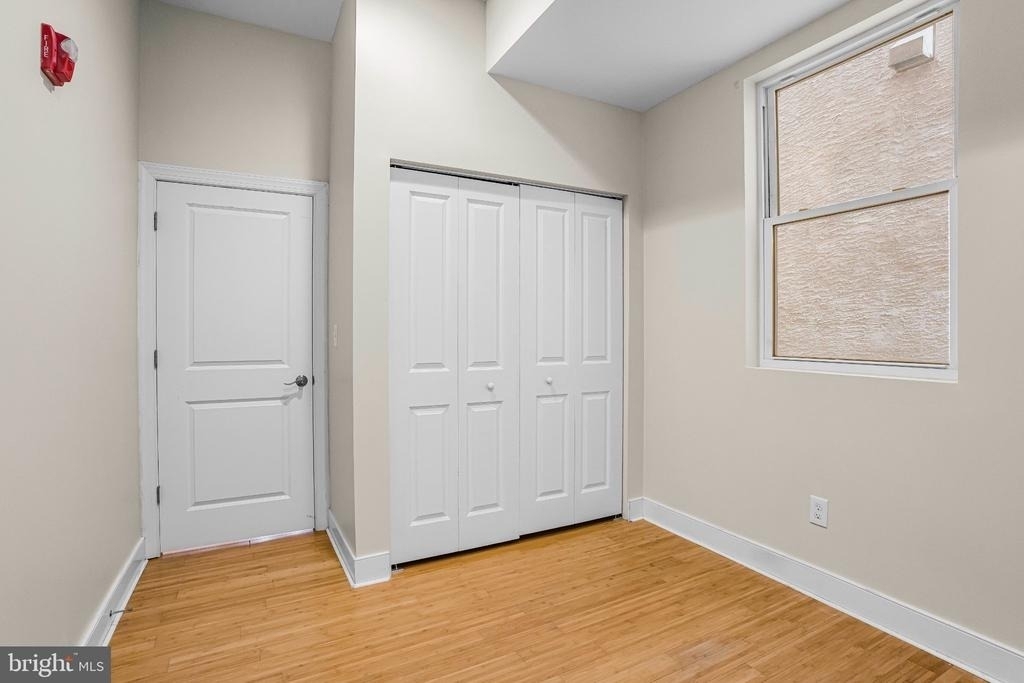 1916 W Girard Avenue - Photo 15