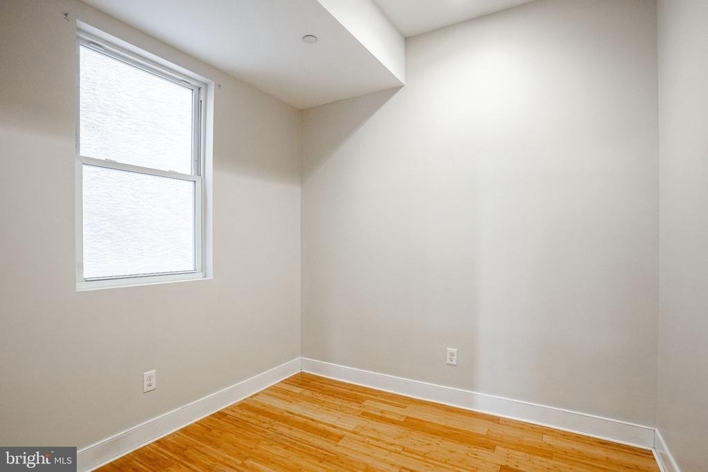 1916 W Girard Avenue - Photo 14