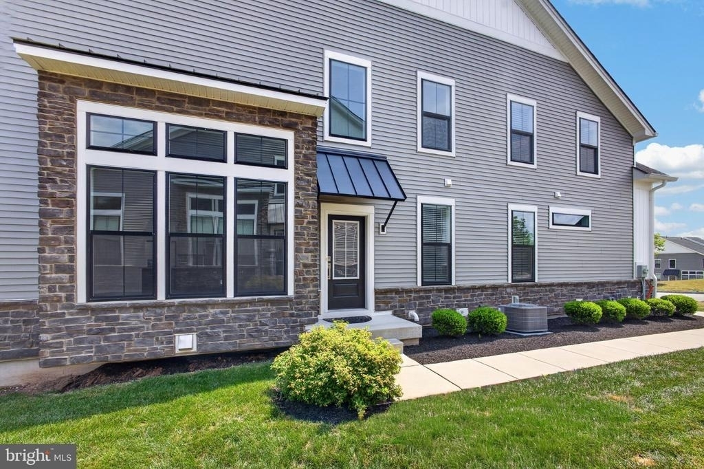 9 Umbrell Drive - Photo 0