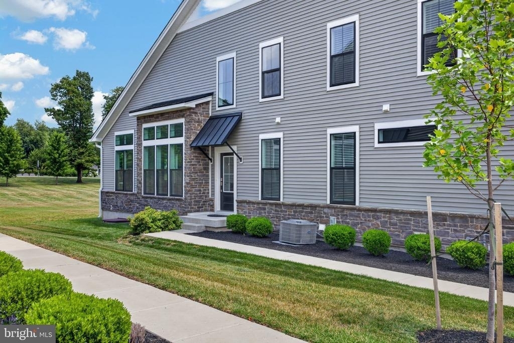 9 Umbrell Drive - Photo 1