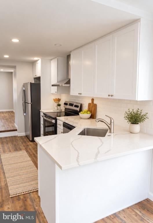 518 East Avenue - Photo 1