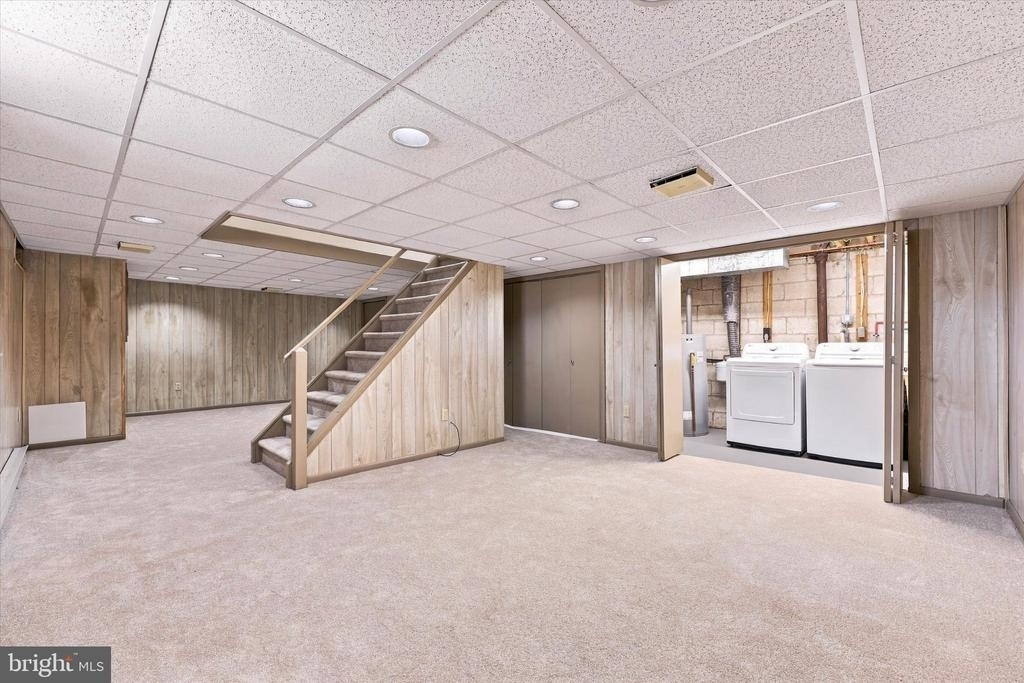 1309 Whitpain Hls - Photo 17