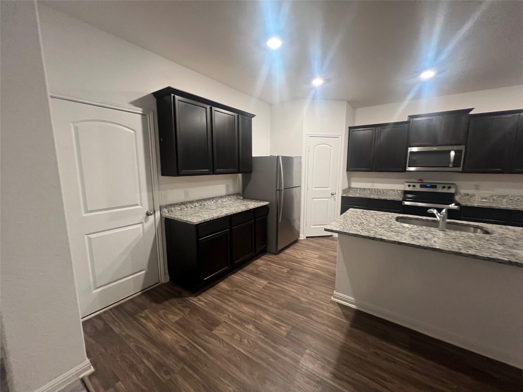 122 Fox Glen Trl - Photo 3