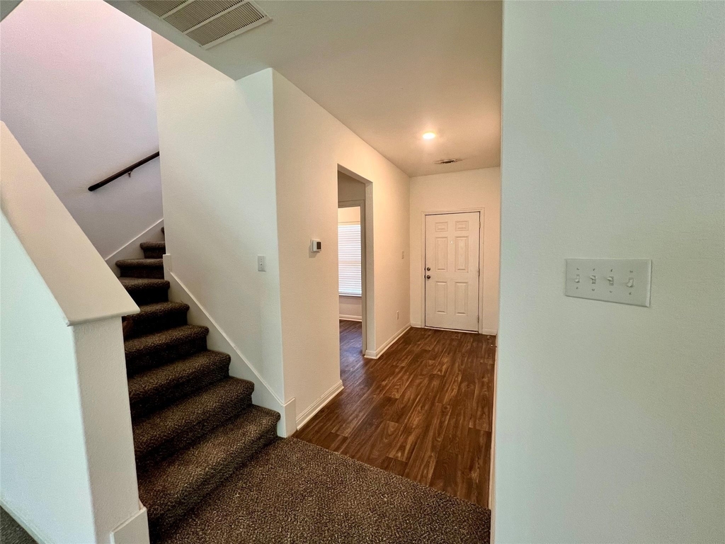 122 Fox Glen Trl - Photo 6