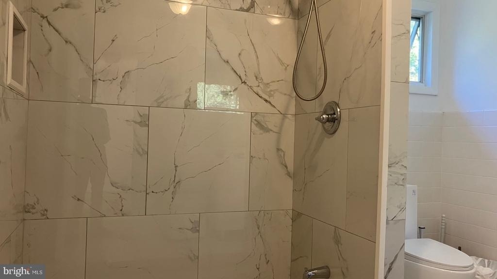 1056 River Road - Photo 18
