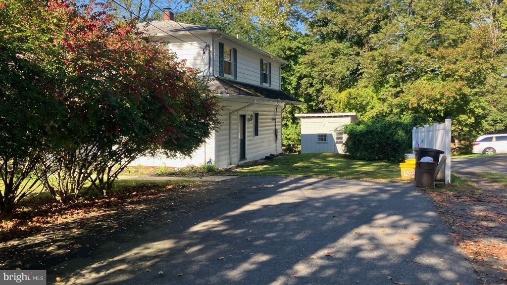 1056 River Road - Photo 22